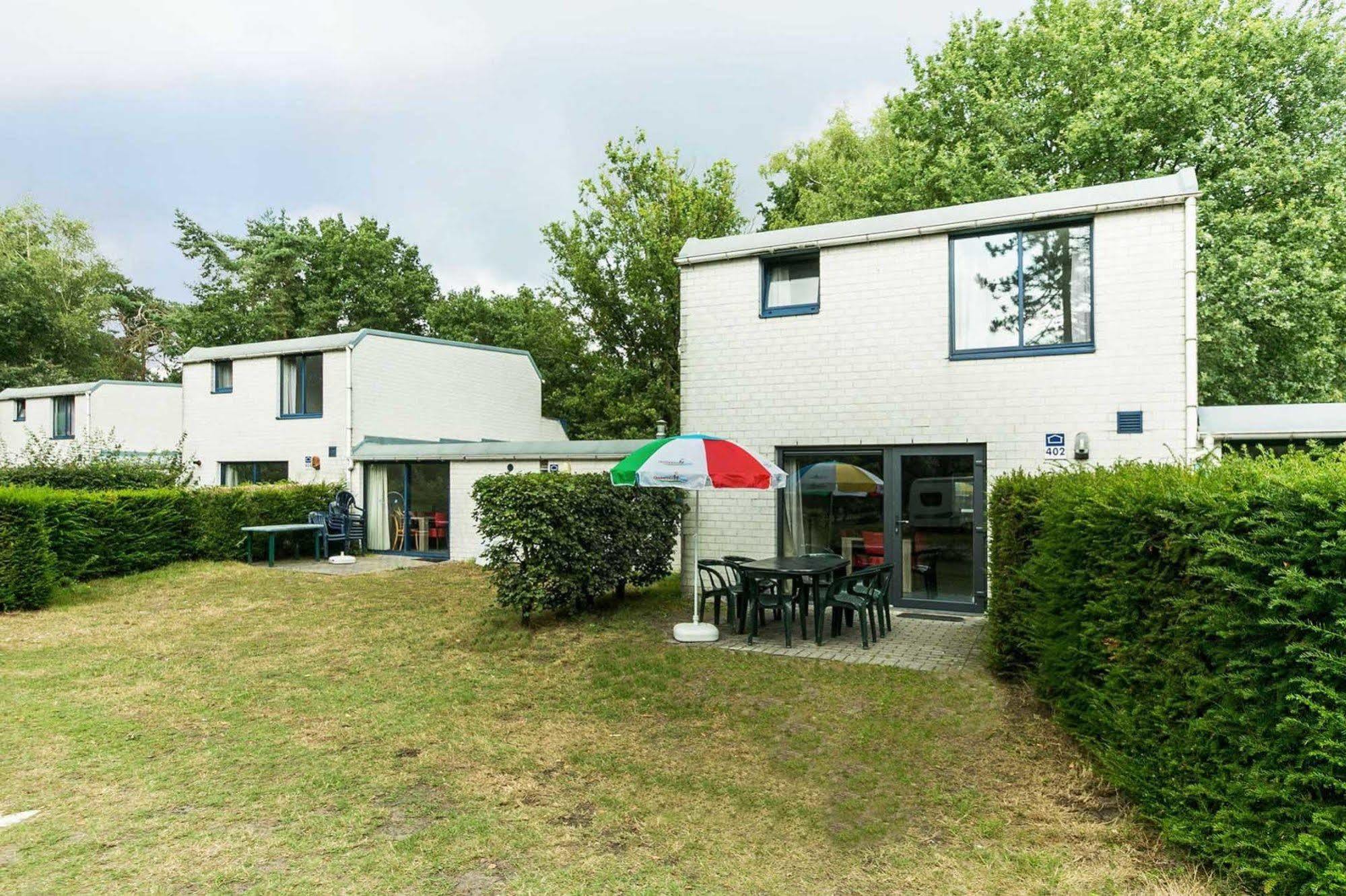 Oostappen Vakantiepark Zilverstrand Mol Exterior photo