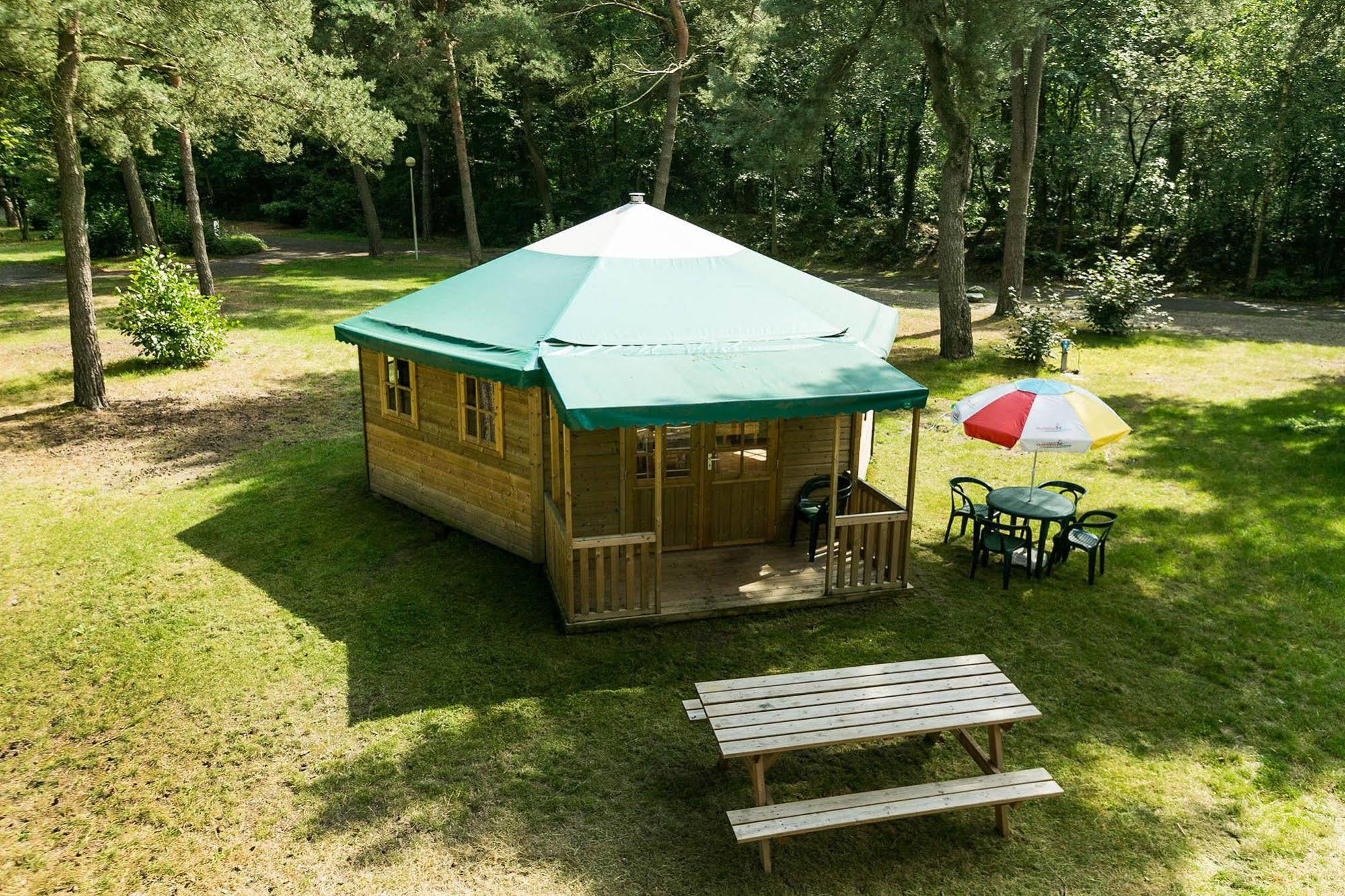Oostappen Vakantiepark Zilverstrand Mol Exterior photo