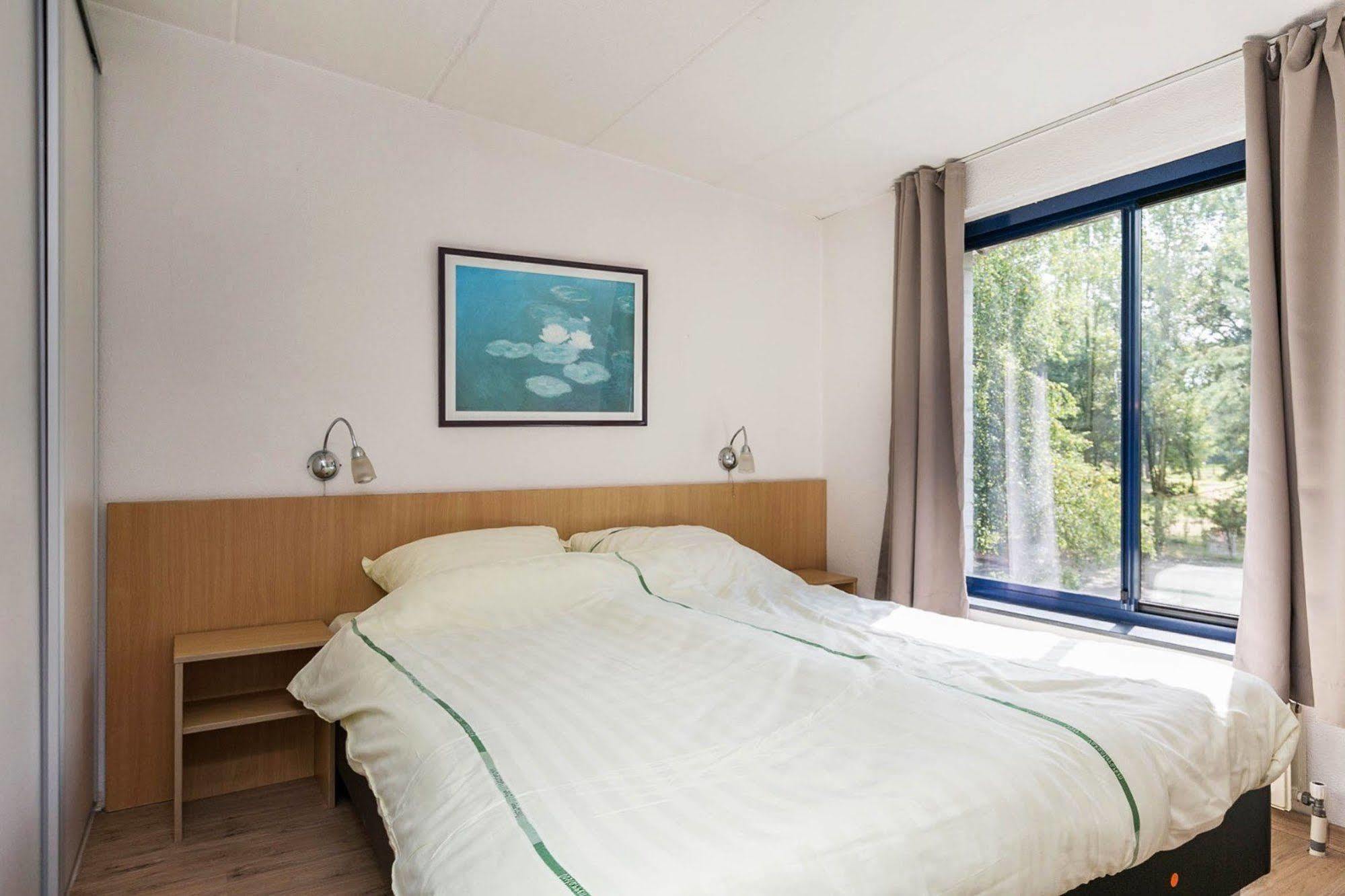 Oostappen Vakantiepark Zilverstrand Mol Exterior photo